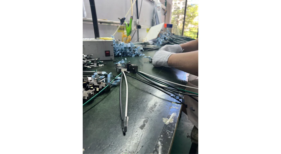 كيف يعمل قولبة إدراج المطاط ؟